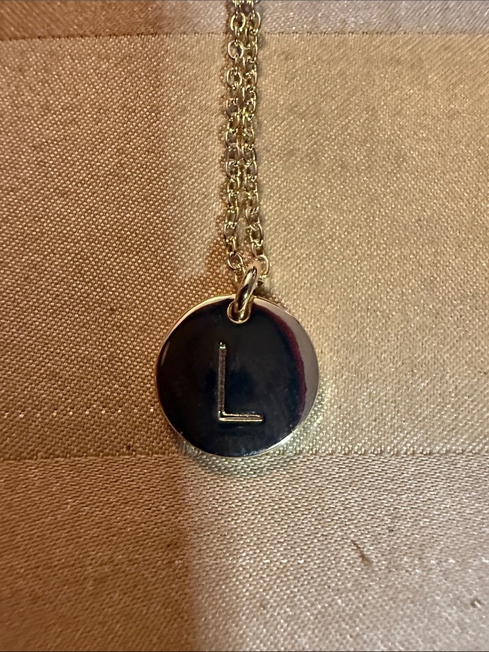 Gold Initial 'L' Disc Necklace - Personalized Women Jewelry